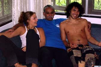 Bhagavan Shanmukha with students