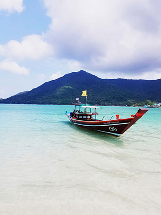 Malibu beach, Koh Phangan Island, 10 minute drive from Shri Kali Ashram